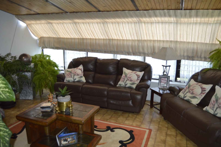 4 Bedroom Property for Sale in Esther Park Gauteng