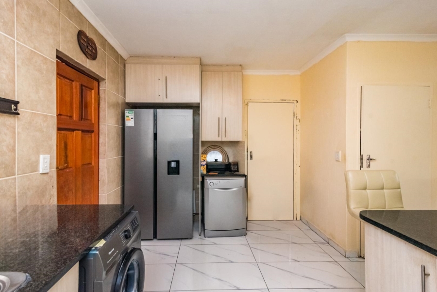 3 Bedroom Property for Sale in Willowbrook Gauteng