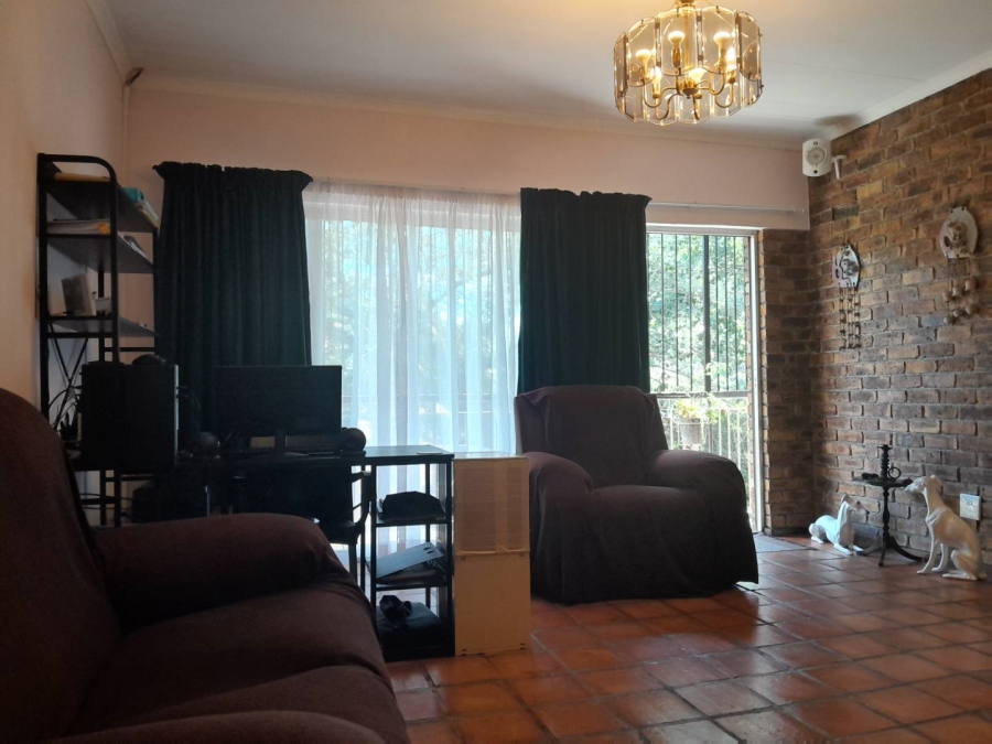 3 Bedroom Property for Sale in South Crest Gauteng