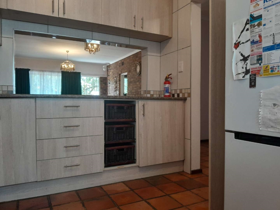 3 Bedroom Property for Sale in South Crest Gauteng