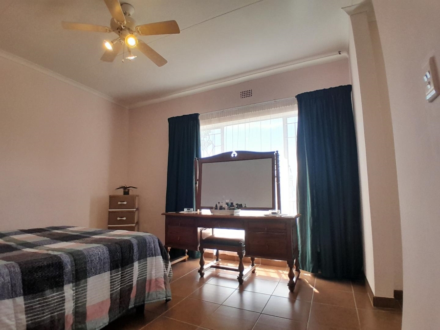 3 Bedroom Property for Sale in South Crest Gauteng