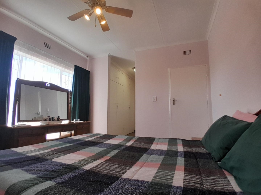 3 Bedroom Property for Sale in South Crest Gauteng