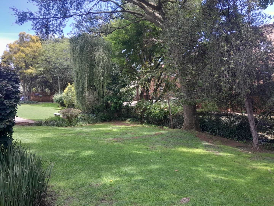 3 Bedroom Property for Sale in South Crest Gauteng