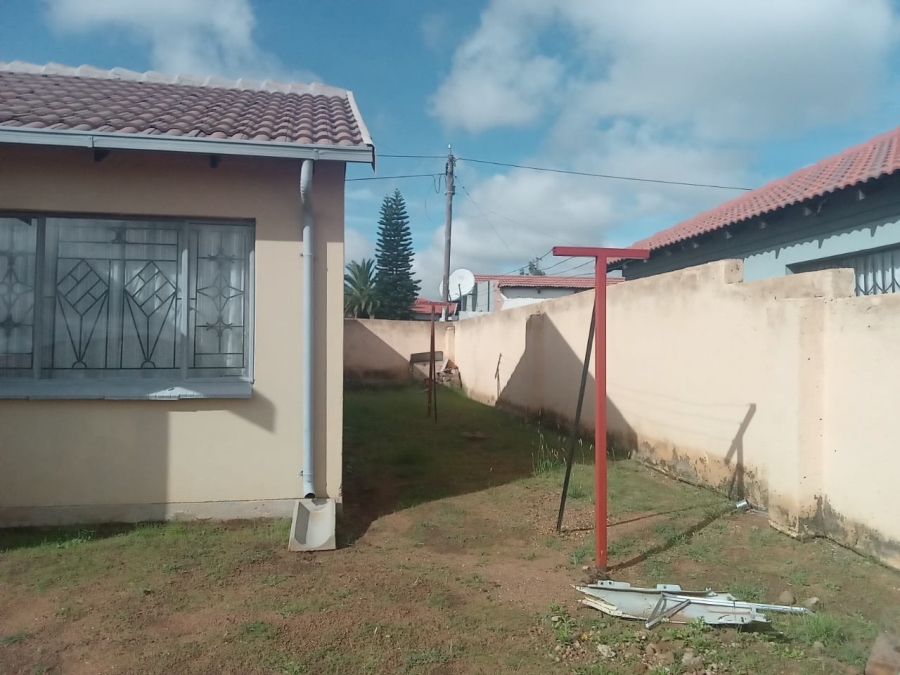 3 Bedroom Property for Sale in Soshanguve S Gauteng