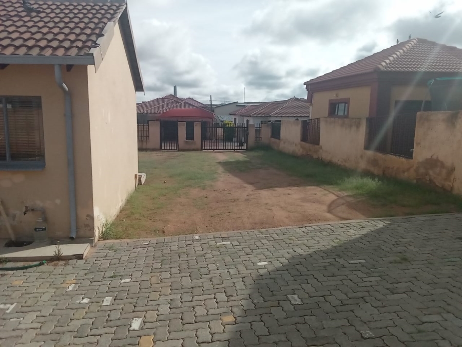 3 Bedroom Property for Sale in Soshanguve S Gauteng