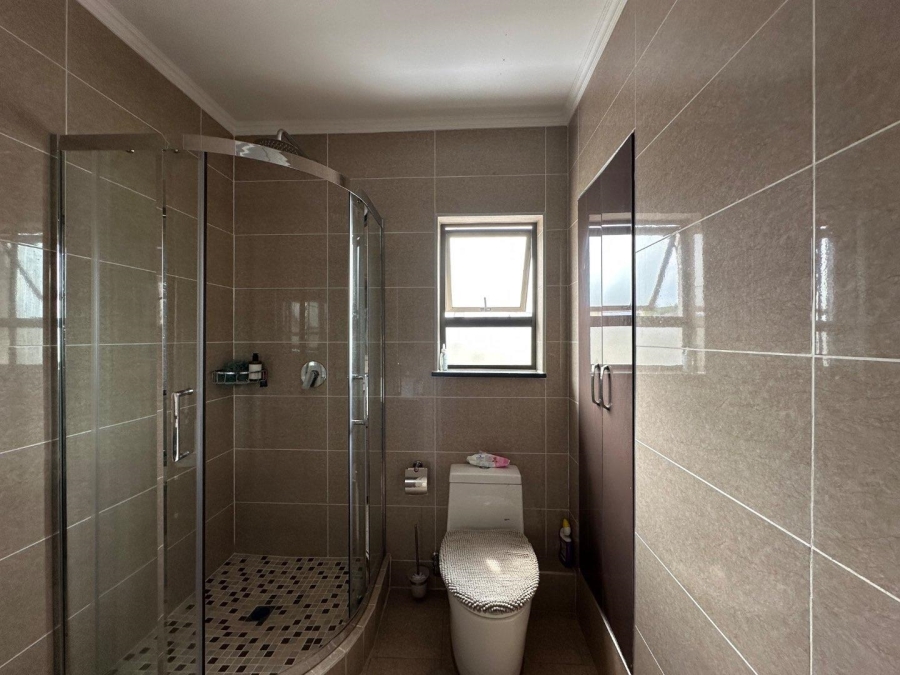 To Let 2 Bedroom Property for Rent in Blue Hills Gauteng