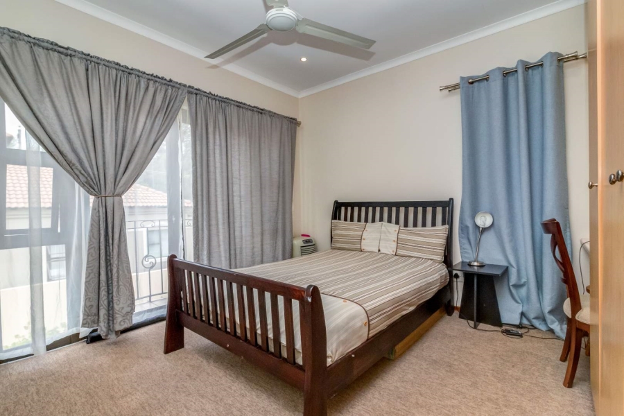 To Let 3 Bedroom Property for Rent in Fourways Gauteng