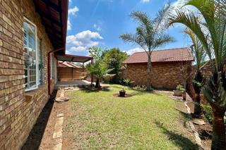 3 Bedroom Property for Sale in Equestria Gauteng