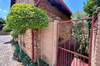 3 Bedroom Property for Sale in Equestria Gauteng