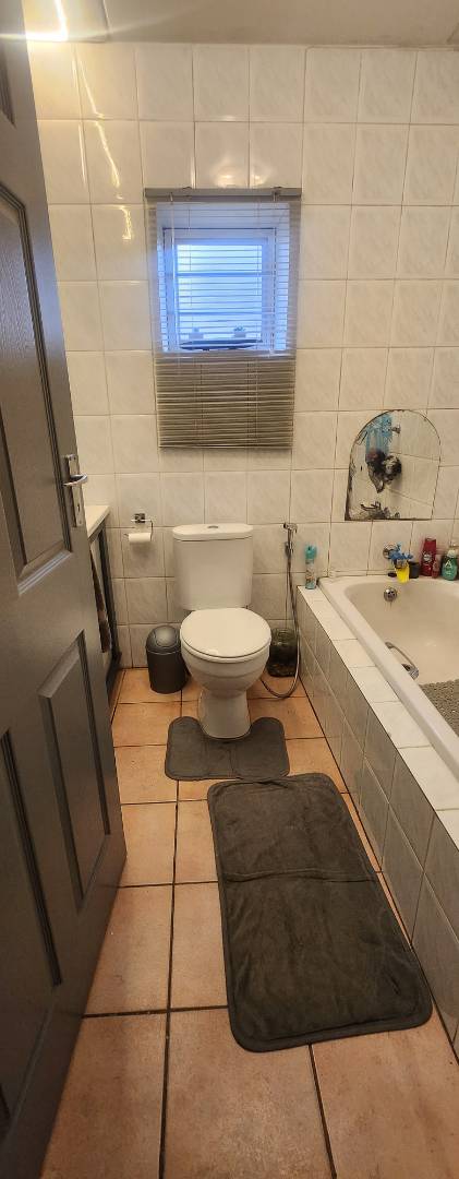 2 Bedroom Property for Sale in Winchester Hills Gauteng