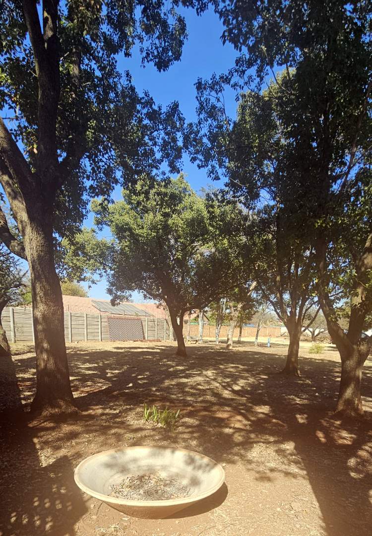 2 Bedroom Property for Sale in Montana Gauteng