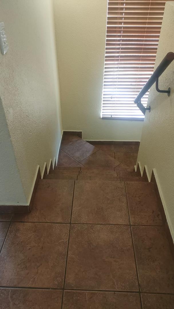 3 Bedroom Property for Sale in Wilgeheuwel Gauteng