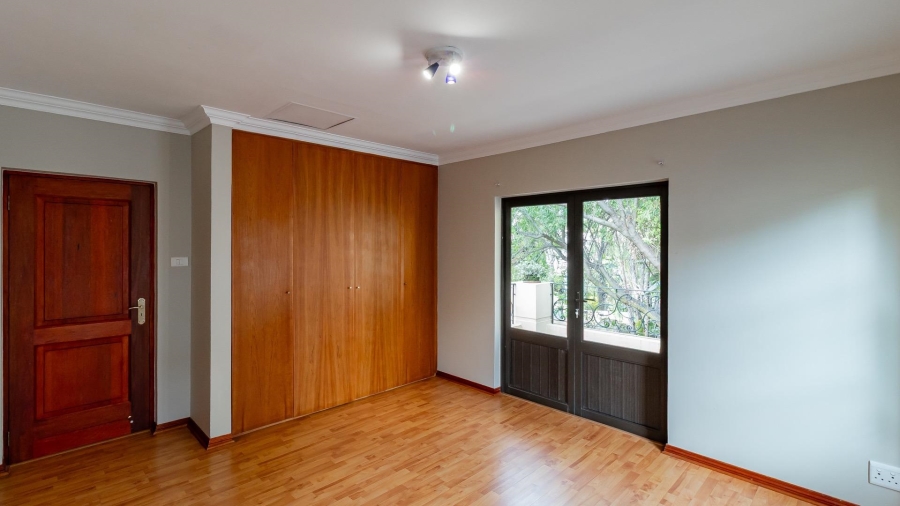 5 Bedroom Property for Sale in Kyalami Gauteng