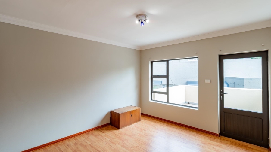 5 Bedroom Property for Sale in Kyalami Gauteng