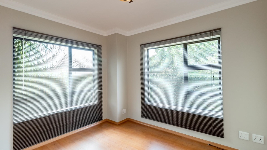 5 Bedroom Property for Sale in Kyalami Gauteng