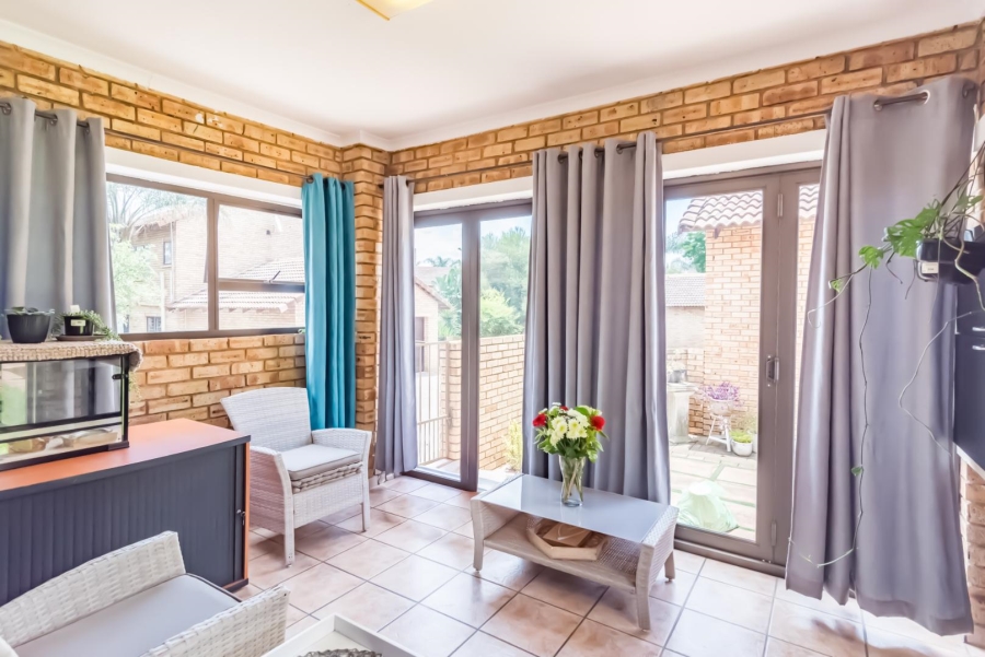 4 Bedroom Property for Sale in Ruimsig Gauteng