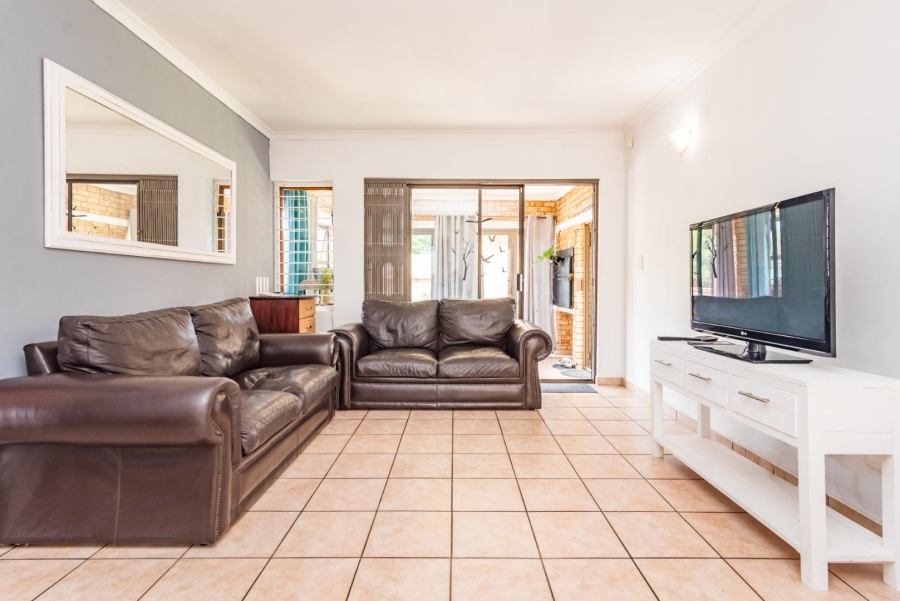 4 Bedroom Property for Sale in Ruimsig Gauteng