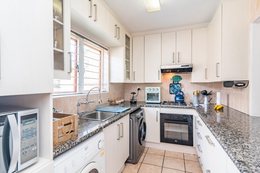 4 Bedroom Property for Sale in Ruimsig Gauteng