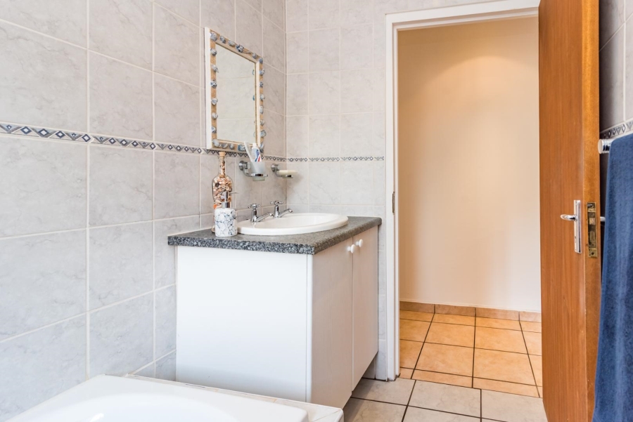 4 Bedroom Property for Sale in Ruimsig Gauteng