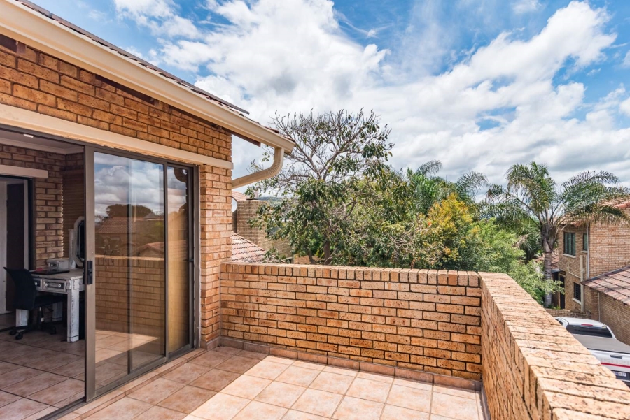 4 Bedroom Property for Sale in Ruimsig Gauteng