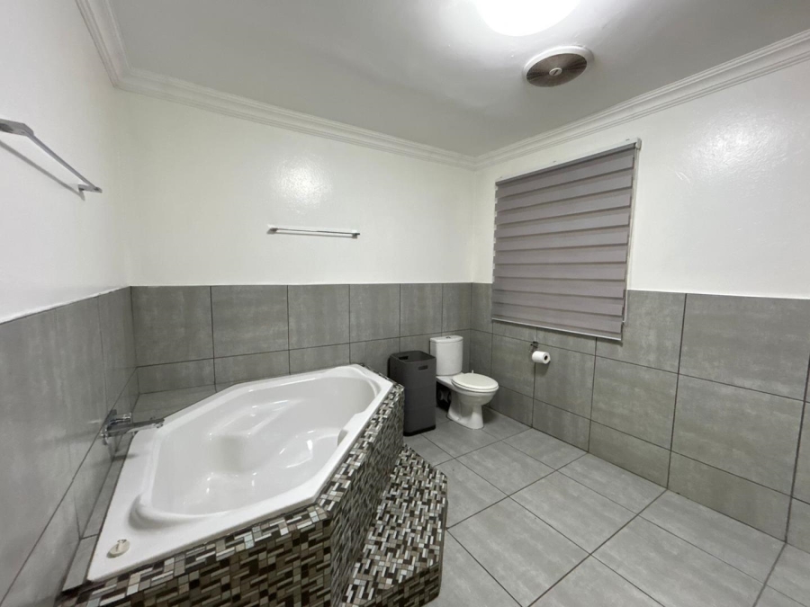 4 Bedroom Property for Sale in Rynfield Gauteng