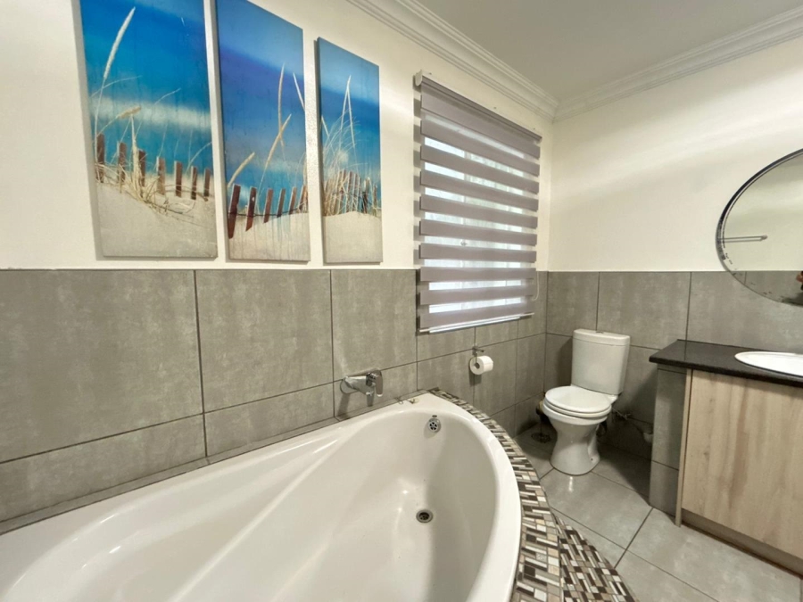 4 Bedroom Property for Sale in Rynfield Gauteng