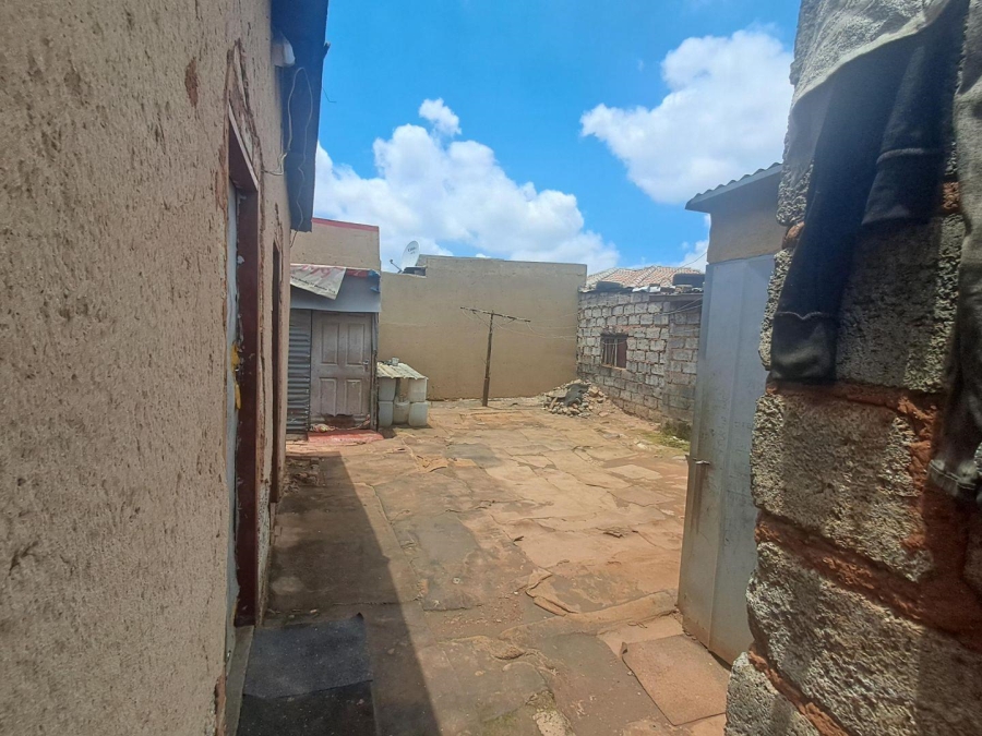 2 Bedroom Property for Sale in Tembisa Gauteng