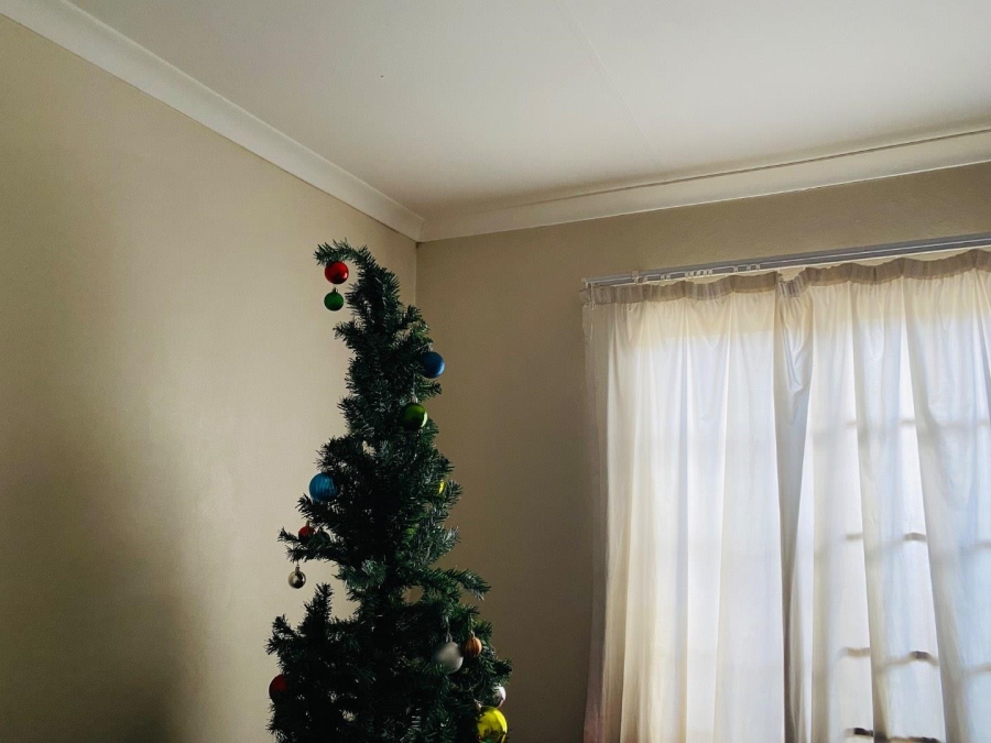 To Let 3 Bedroom Property for Rent in Sky City Gauteng