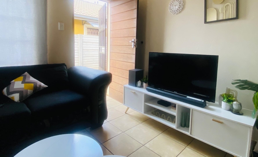 To Let 3 Bedroom Property for Rent in Sky City Gauteng