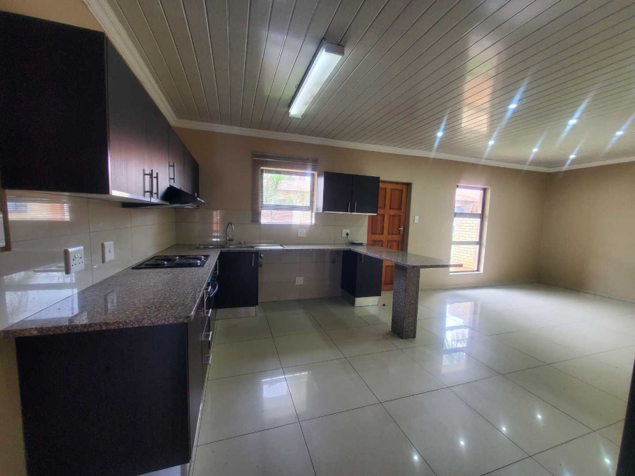 3 Bedroom Property for Sale in Groblerpark Gauteng
