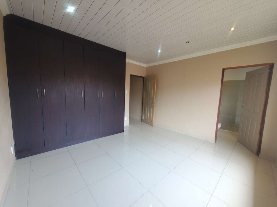 3 Bedroom Property for Sale in Groblerpark Gauteng
