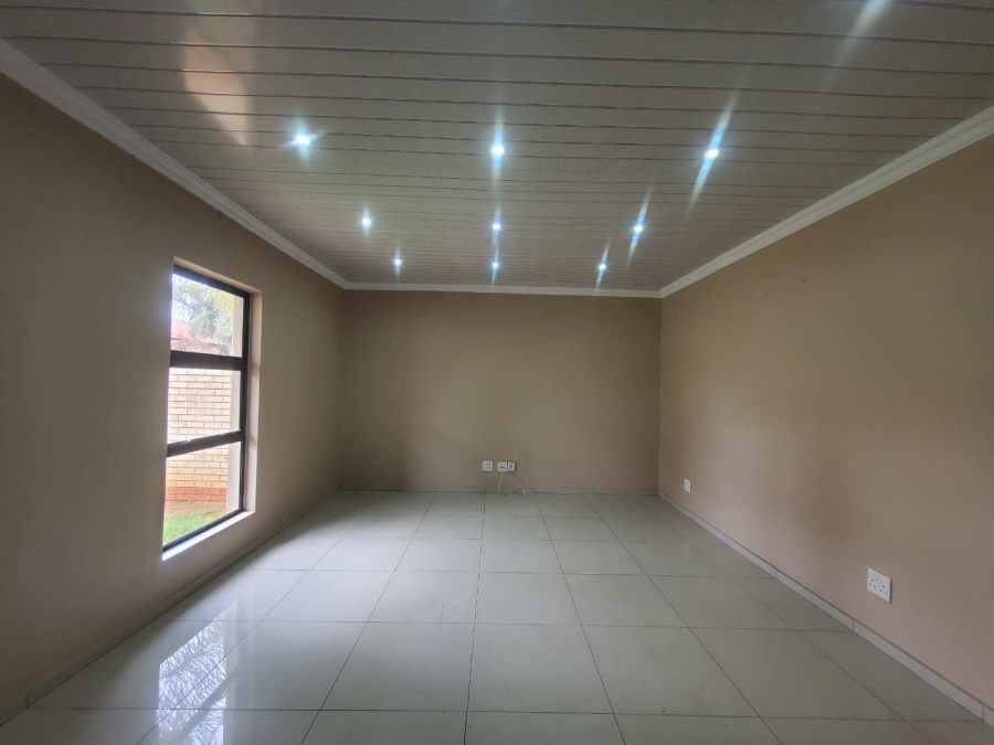 3 Bedroom Property for Sale in Groblerpark Gauteng