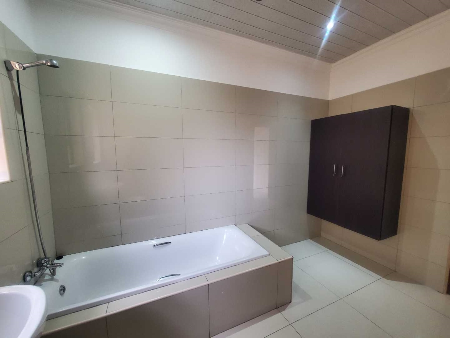 3 Bedroom Property for Sale in Groblerpark Gauteng