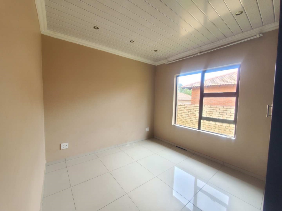 3 Bedroom Property for Sale in Groblerpark Gauteng