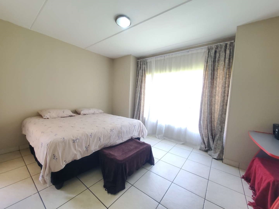2 Bedroom Property for Sale in Willowbrook Gauteng