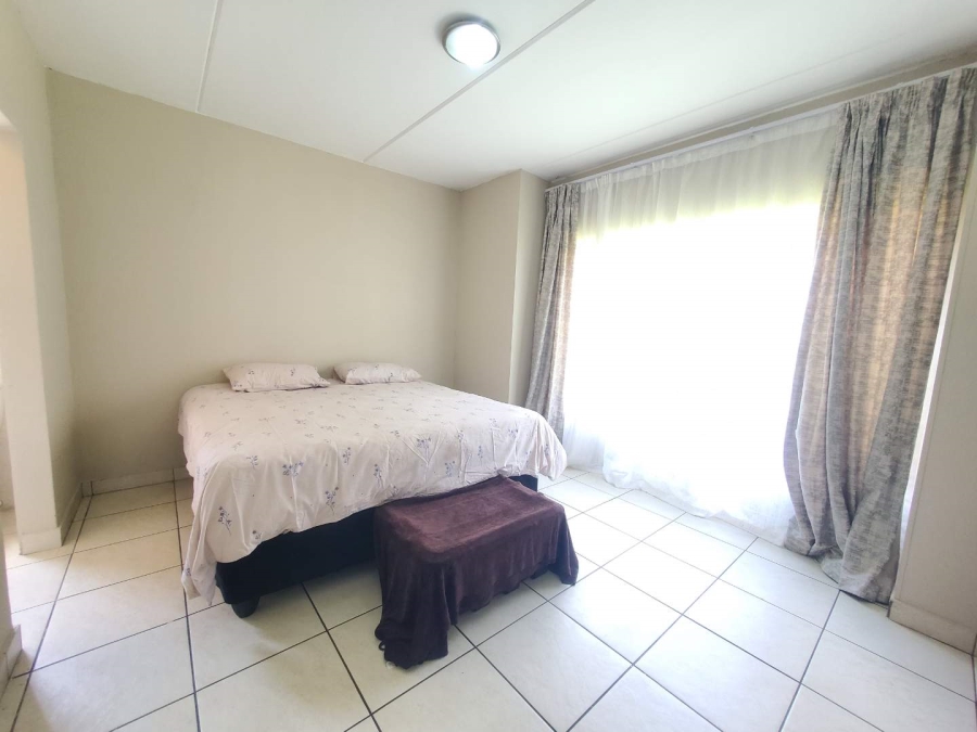 2 Bedroom Property for Sale in Willowbrook Gauteng