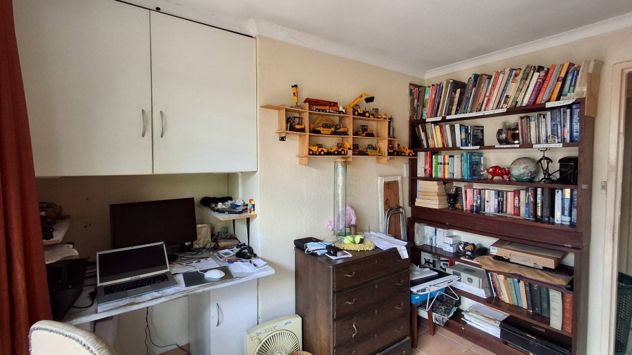 3 Bedroom Property for Sale in Bloubosrand Gauteng