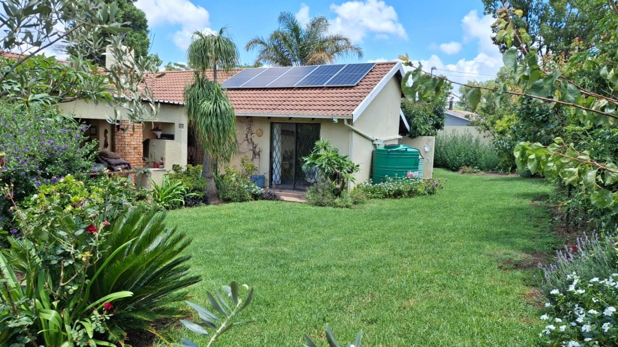 3 Bedroom Property for Sale in Bloubosrand Gauteng