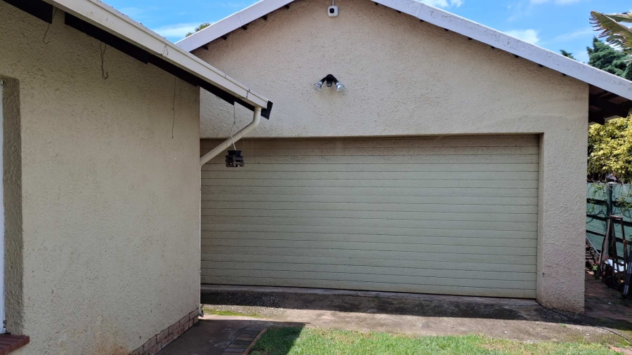 3 Bedroom Property for Sale in Bloubosrand Gauteng