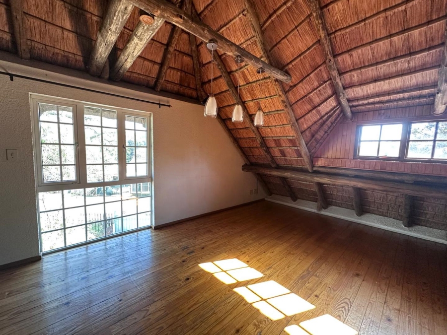 To Let 4 Bedroom Property for Rent in Northcliff Gauteng