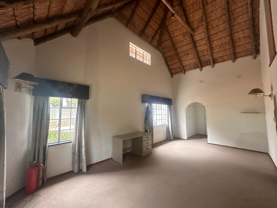 To Let 4 Bedroom Property for Rent in Northcliff Gauteng