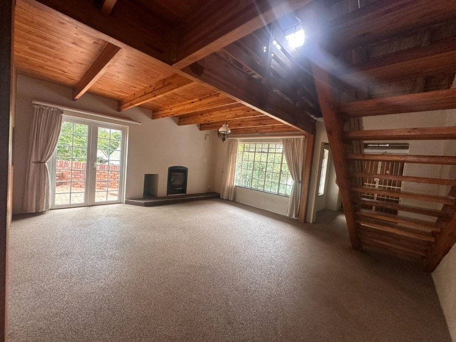 To Let 4 Bedroom Property for Rent in Northcliff Gauteng