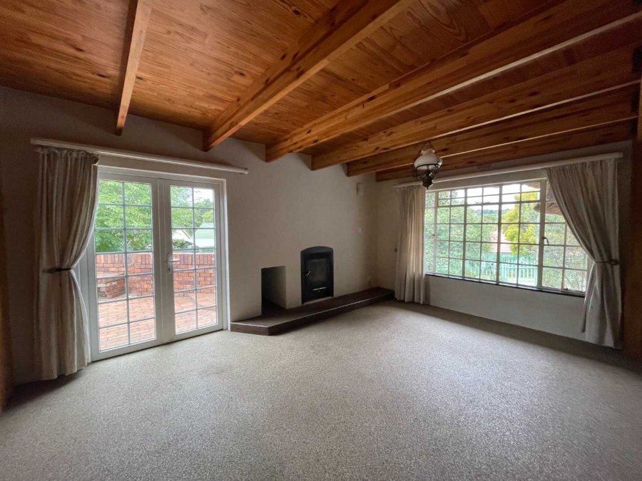 To Let 4 Bedroom Property for Rent in Northcliff Gauteng