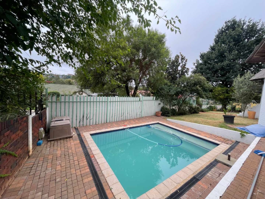 To Let 4 Bedroom Property for Rent in Northcliff Gauteng