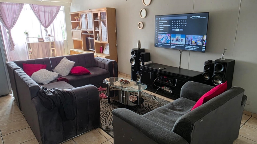 2 Bedroom Property for Sale in Kempton Park Central Gauteng