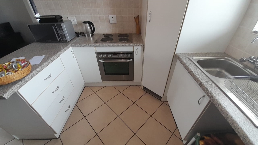 2 Bedroom Property for Sale in Glen Marais Gauteng