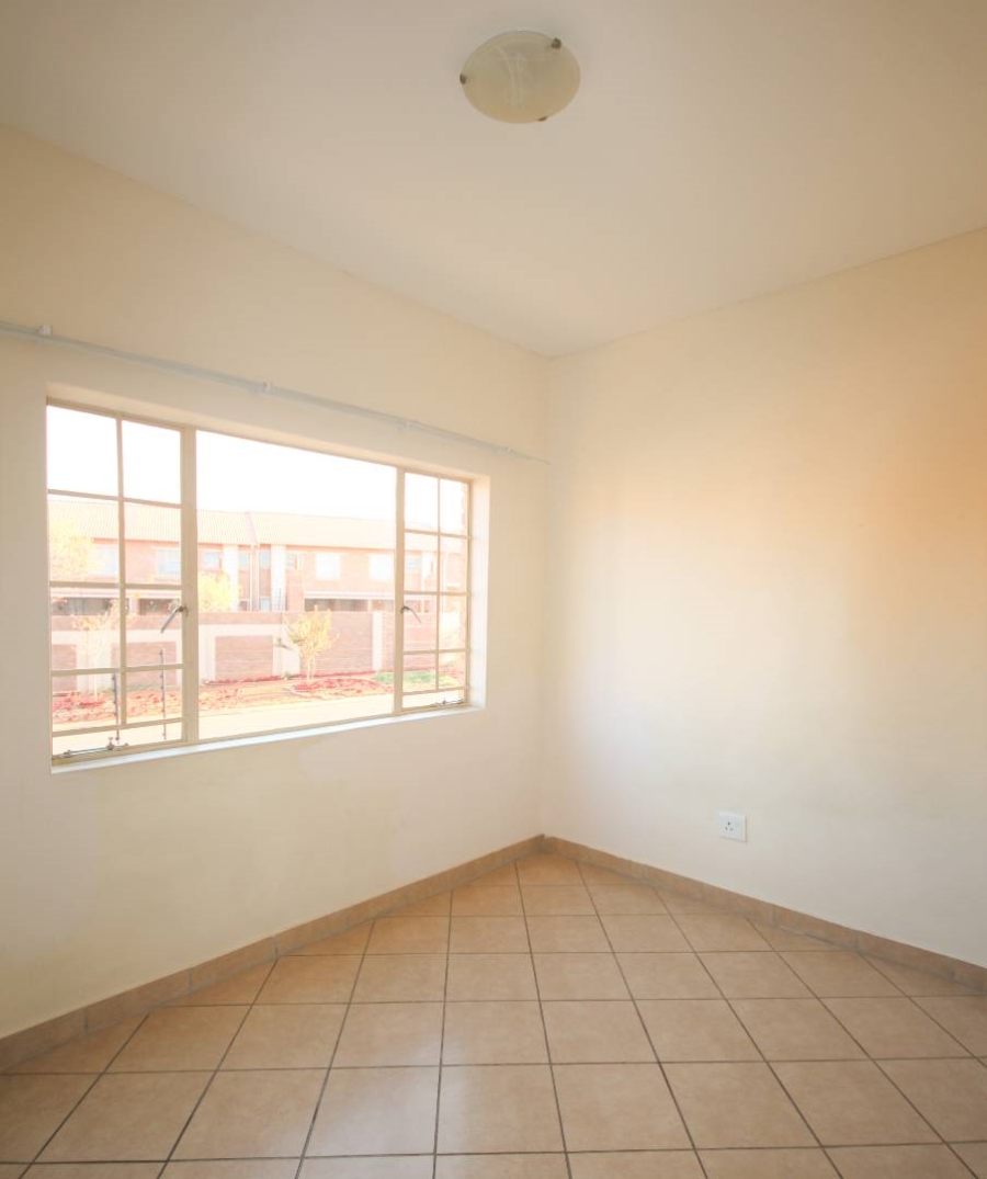 To Let 3 Bedroom Property for Rent in Hazeldean Gauteng