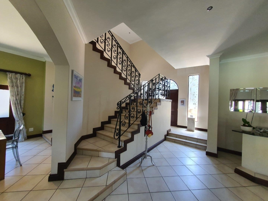 4 Bedroom Property for Sale in Featherbrooke Estate Gauteng