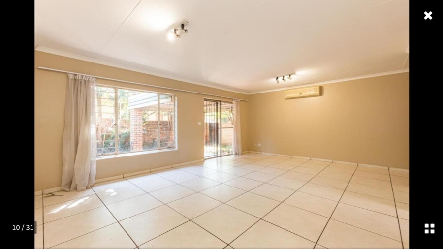 2 Bedroom Property for Sale in La Montagne Gauteng
