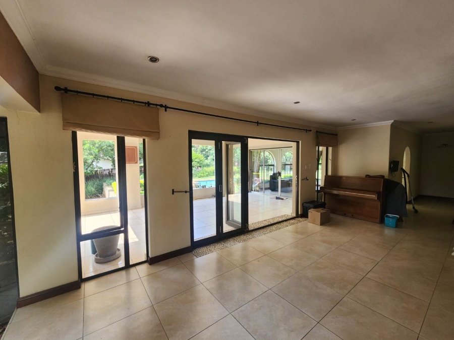 To Let 4 Bedroom Property for Rent in Beverley Gardens Gauteng